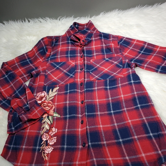 Charlotte Ruse women's flannel size Small - Picture 1 of 10